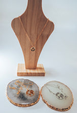 Charger l'image dans la galerie, Collier Monde