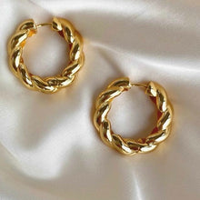 Charger l&#39;image dans la galerie, Boucles d&#39;oreilles torsadées
