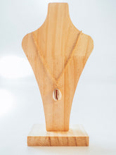 Charger l&#39;image dans la galerie, Collier Coquillage

