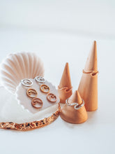 Charger l&#39;image dans la galerie, Boucles d&#39;oreilles Vague
